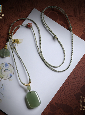 天然和田玉无事牌吊坠