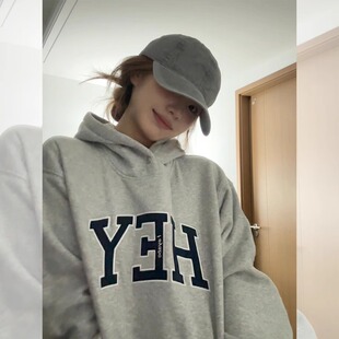 速发美无式性别穿搭字母印花卫衣秋冬季百搭款慵灰风懒色连帽外套