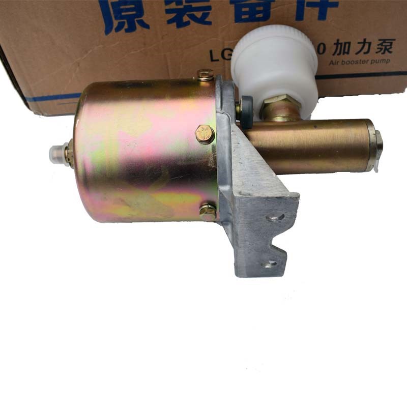 新原厂装载机配件 龙工816加力泵818 833助力器煞车总泵制动堆高