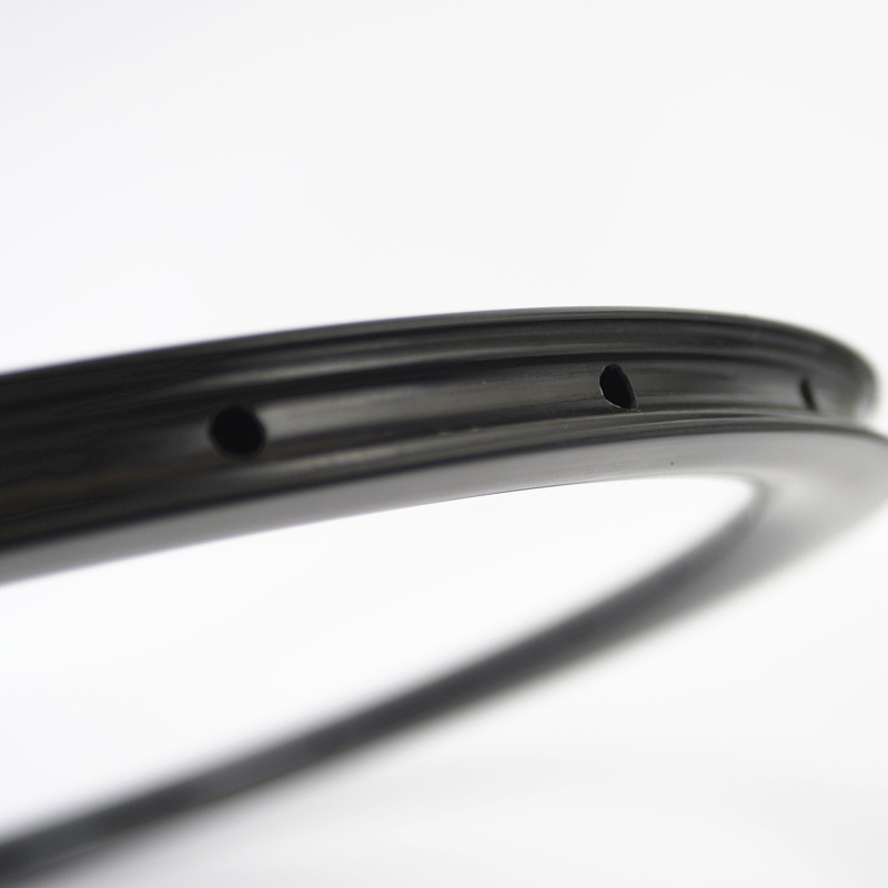 全新公路自行车碳纤维轮圈免涂装700c碟刹款碳刀轮圈真空胎保两年