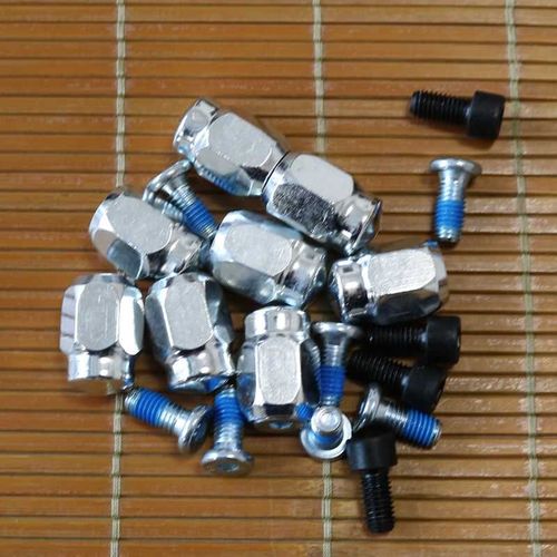 电动三轮车加重型碟刹油刹套件 后桥F碟刹改装件 鼓刹改油刹套件