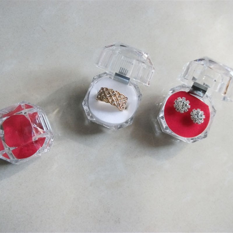 Fashion new jewelry packaging box plastic octagonal transpa