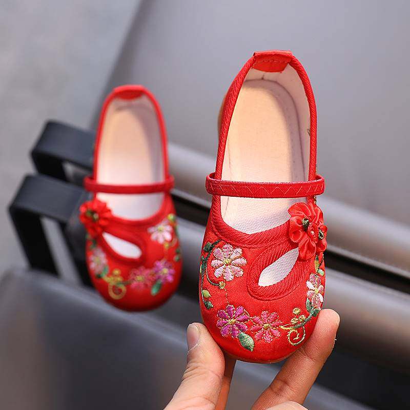 极速搭配汉服的鞋子女童古风绣花鞋六一幼儿园表演鞋旗袍鞋2023民