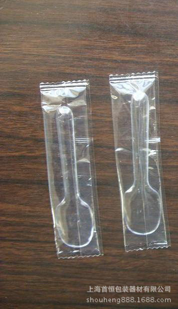枕式黑蒜头包装机 蒜米包装机 麻饼包装机 酥糖多功能枕式包装机
