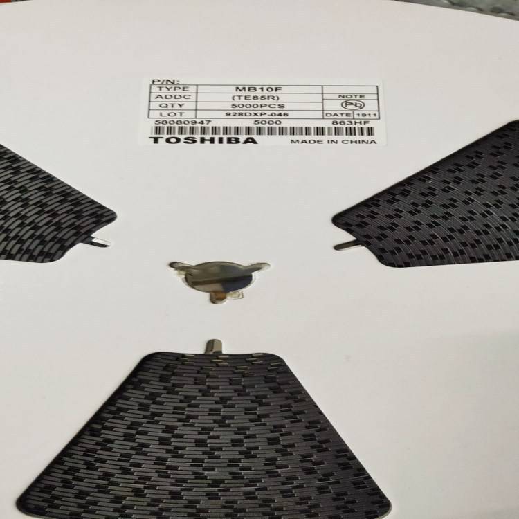 贴片肖特基二极管1N5819 SS14 DO-214AC SMA封装 40V/1A 2K/盘