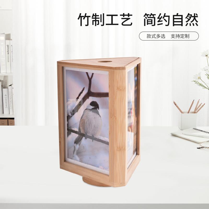 木质三角形旋转桌牌立式相片展示架餐厅菜单价格牌实木办公台卡牌