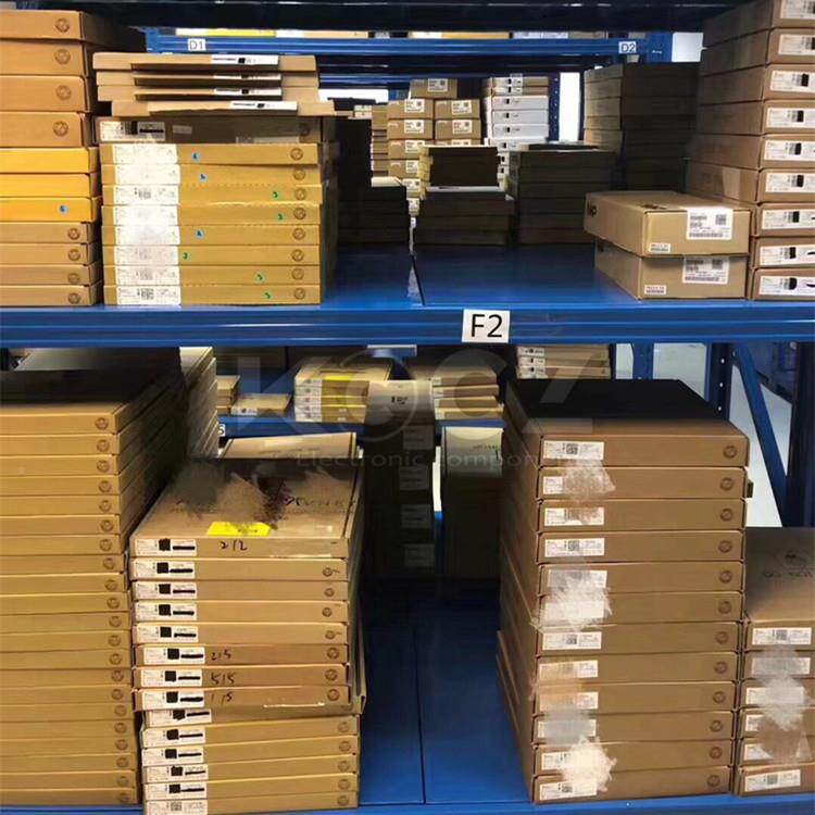 8101LFM0812向RXN0121F原装径引线N铝电解电容8101L583FM081RX011