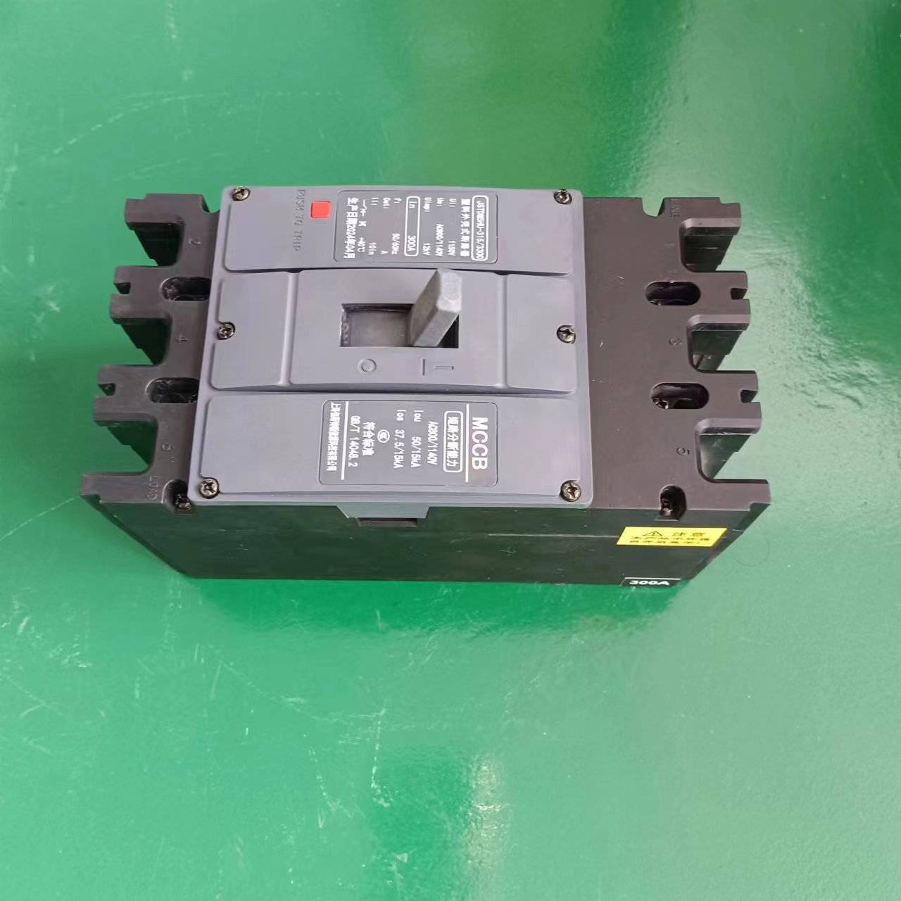 塑壳式断路器2p3p4p空气开关三相四线63a100a160a300a630a380v