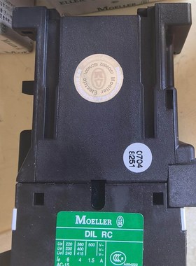 未用金钟默勒接触继电器 型号DILRC-40 220