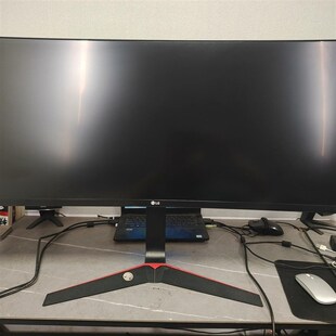 #显示器LG 34UC79G  34寸曲面显示器 144Hz