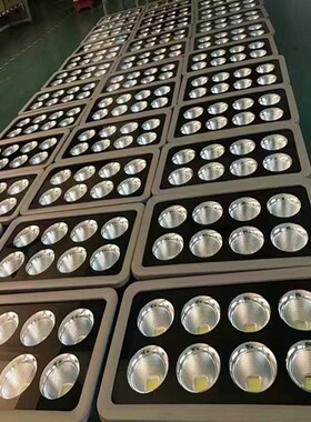 LED工程投光灯超亮聚光灯30w1000w广场篮球场投光防水塔吊灯射灯