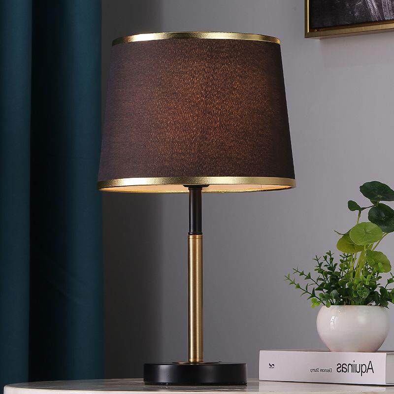 新款网红ins少女风高级氛围感led台灯触摸感应卧室轻奢创意床头灯