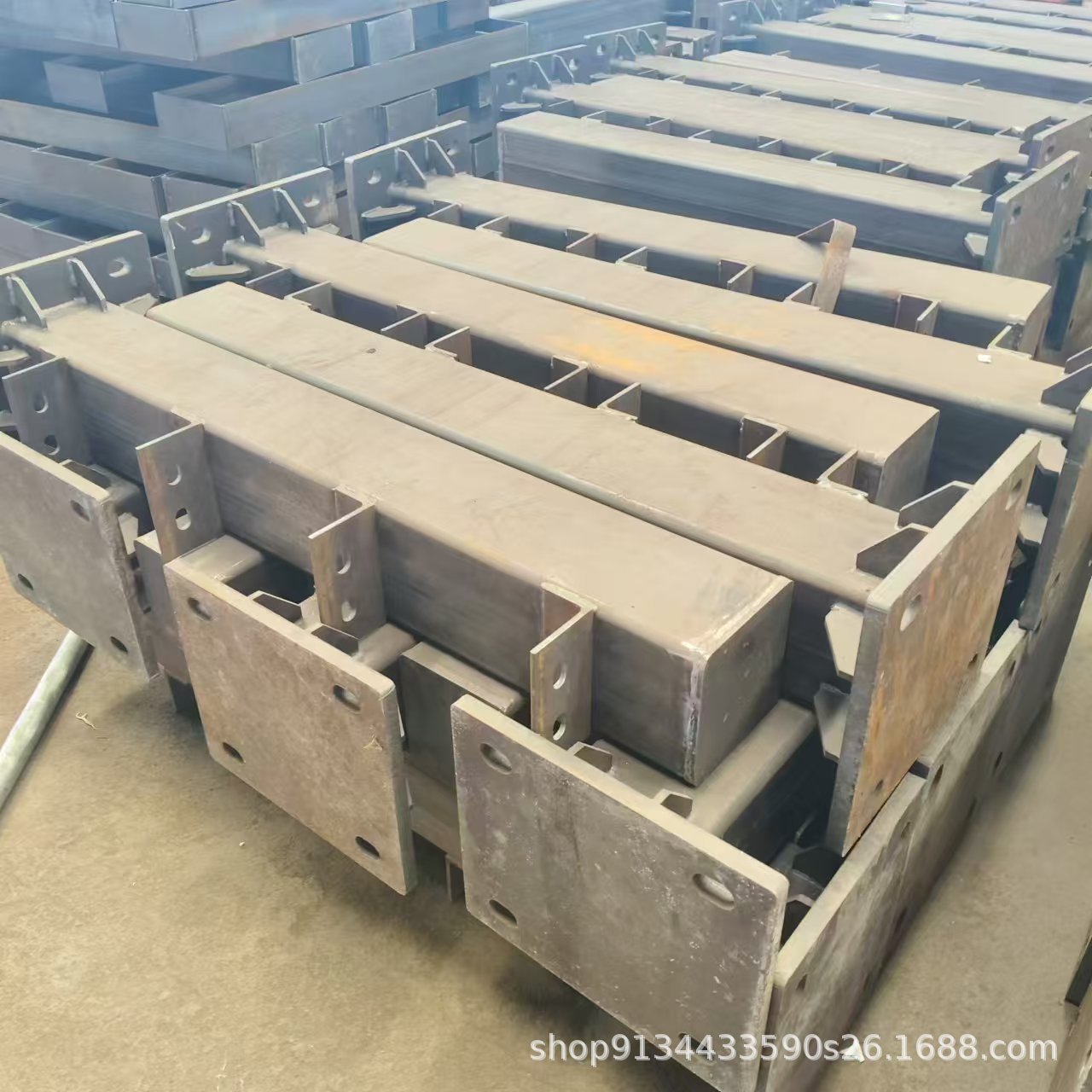 优惠批发 护栏杆立柱不锈钢景观护栏订做加工河道桥梁铝合金护栏