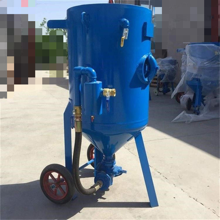 成德移动湿式喷砂机钢管除锈设备除锈全自动喷砂机