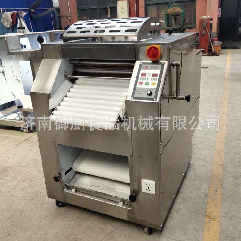 厂家直供大型压面机 升级款不锈钢连续自动揉面机 压面机,农机/农具/农膜,割灌机/割草机/油锯,淘宝优惠券,粉丝福利购,淘宝优惠卷