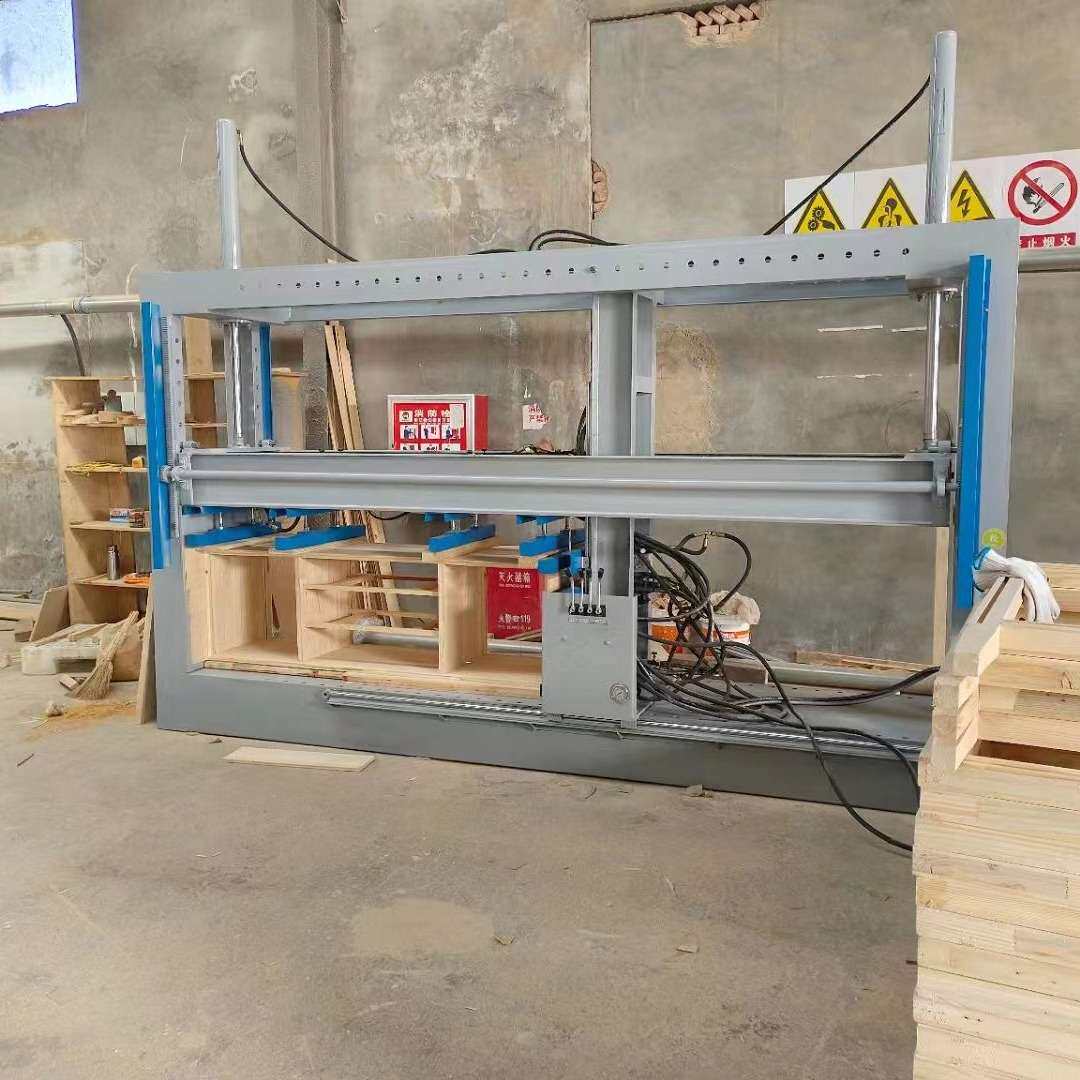 木工组装机门框木门实木家具全自动衣柜组合机木材机械设备多功能