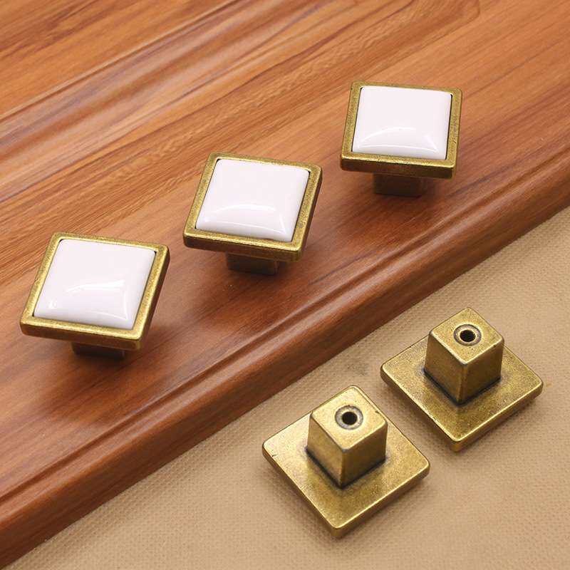 黑白拉手柜门欧式现代简约衣柜抽屉橱柜单孔锌合金亮铬方形把手