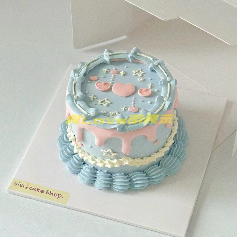 2024新款4g寸09 圆形草莓奶油裱花小蛋糕 仿真蛋糕模型 摄影道具