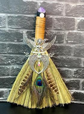 大扫把天然紫水晶翅膀万圣节孔雀羽毛祭坛摆件