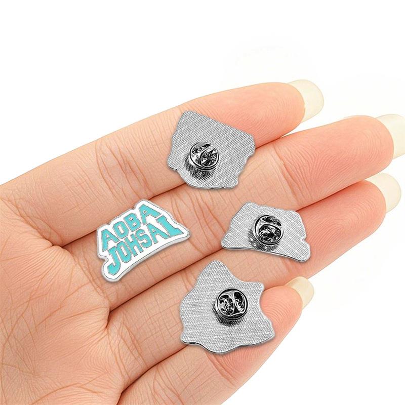 动漫排球少年系列周边胸针乌野高校金属徽章个性背包装饰衣服配饰