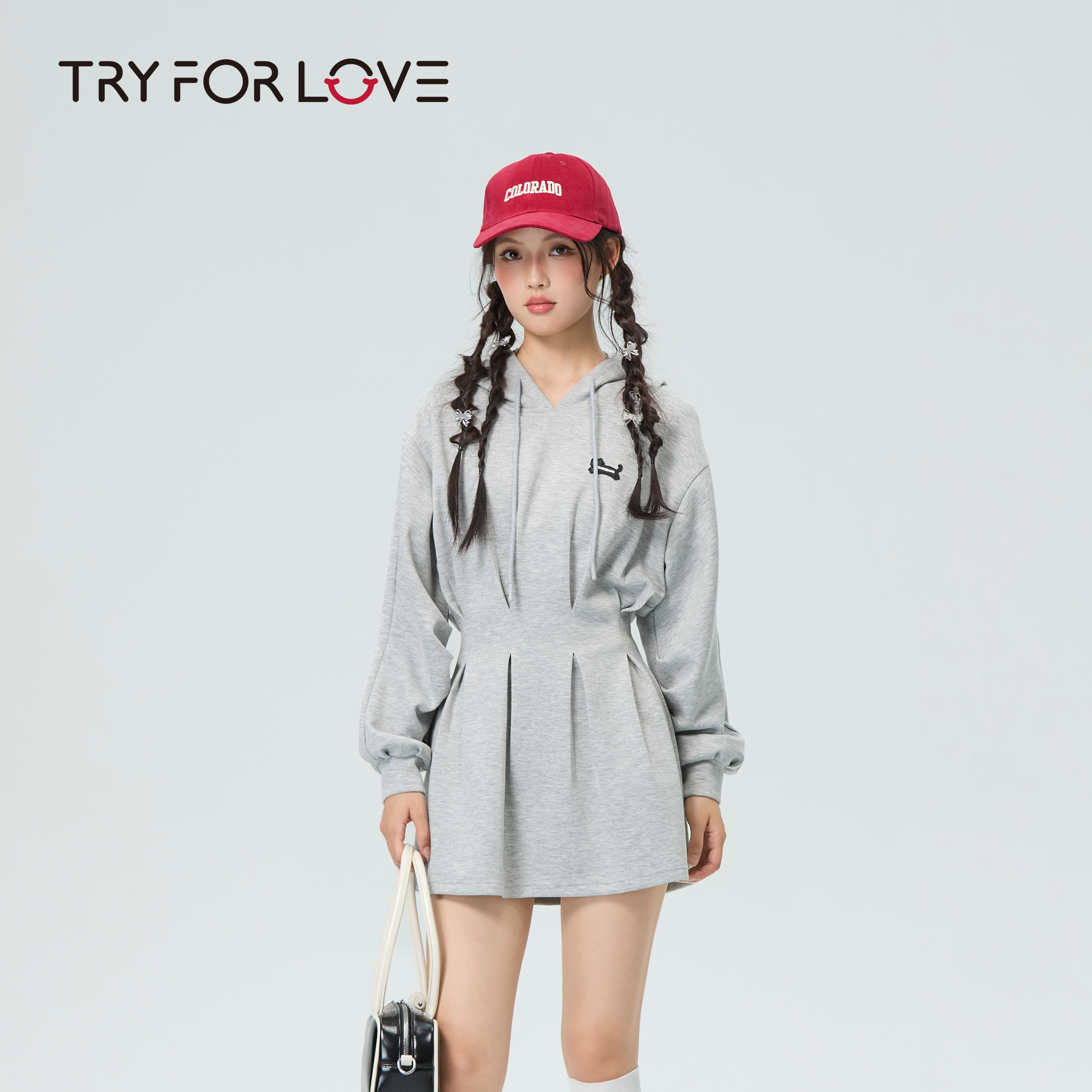 TRYFORLOVE灰色简约连帽卫衣连衣裙2025新款春秋款百搭宽松上衣女