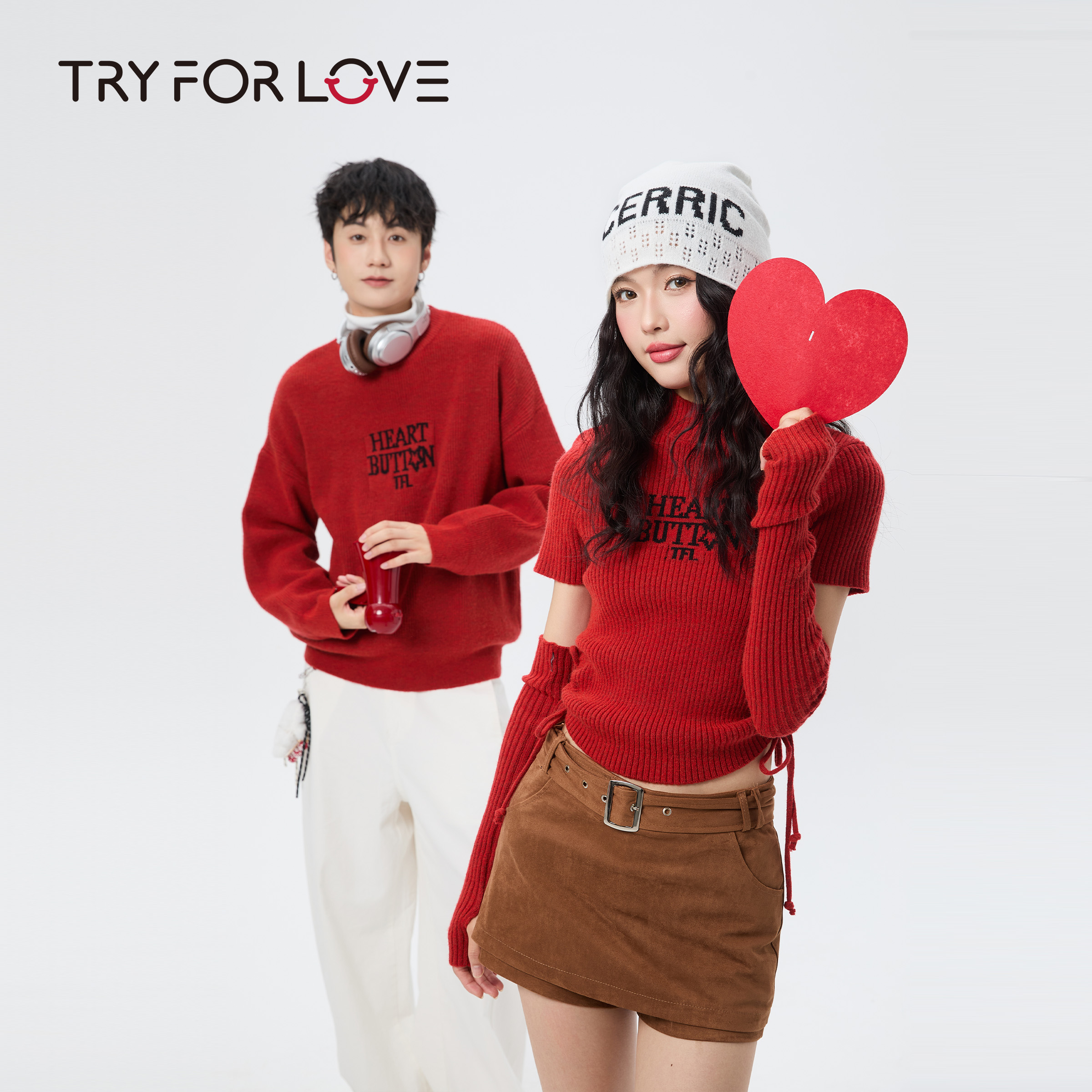 TRYFORLOVE新年红色字母刺绣情侣装毛衣冬季2025新款针织衫上衣女