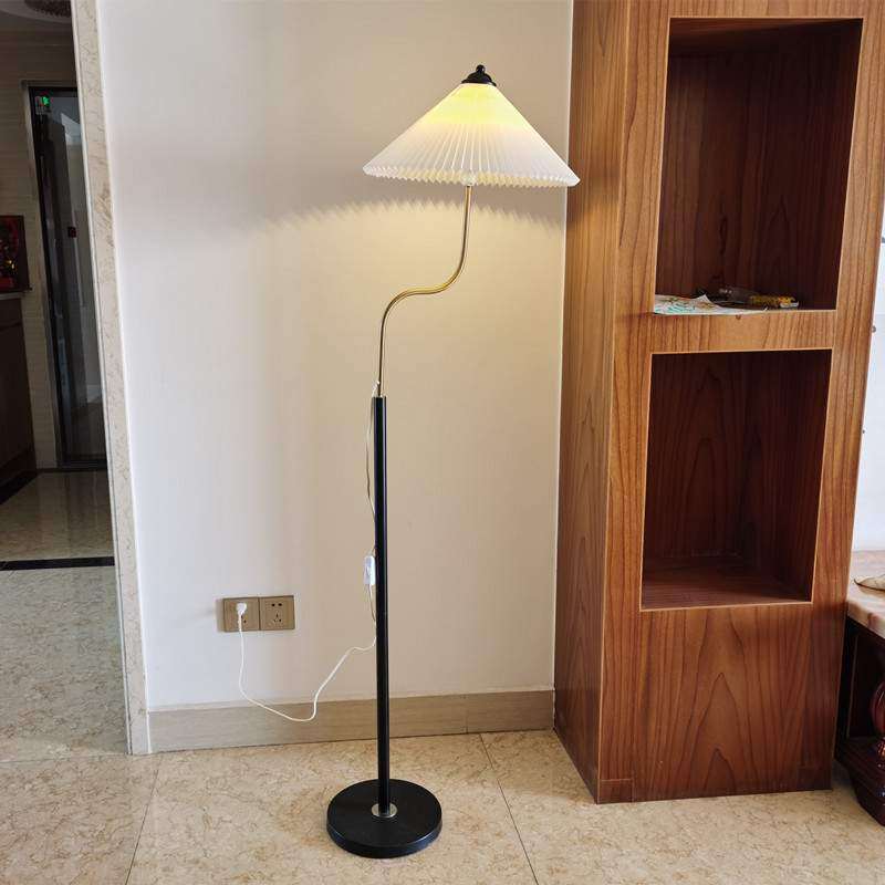 复古客厅书房床头卧室氛围北欧极简落地灯百褶灯设计美式艺术伞灯,畜牧/养殖物资,畜牧/养殖器械,淘宝优惠券,粉丝福利购,淘宝优惠卷
