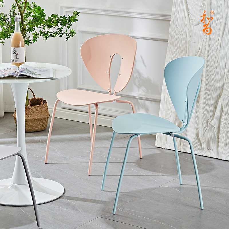 北欧法式椅子创意设计师餐椅现代简约可叠放家用小户型餐厅靠背椅,电子元器件市场,电线扎带/束线带,淘宝优惠券,粉丝福利购,淘宝优惠卷