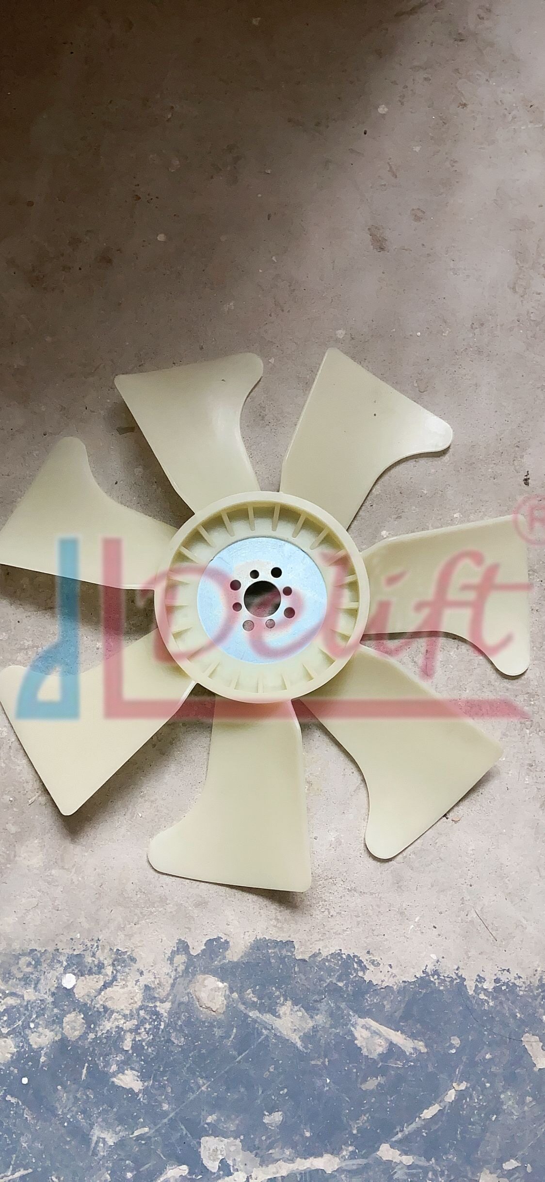 各种车型叉车配件6BG1风扇叶Z8944838971