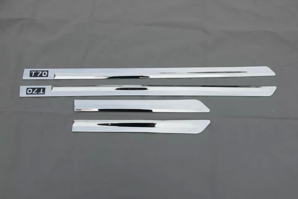 适用于启辰T70车身饰条t70门