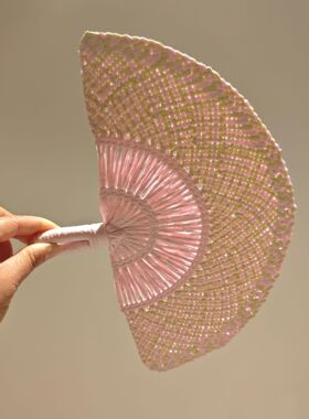 源头厂家非遗四川特色旅游伴手扇纯手工编织U型手柄工艺扇彩零售