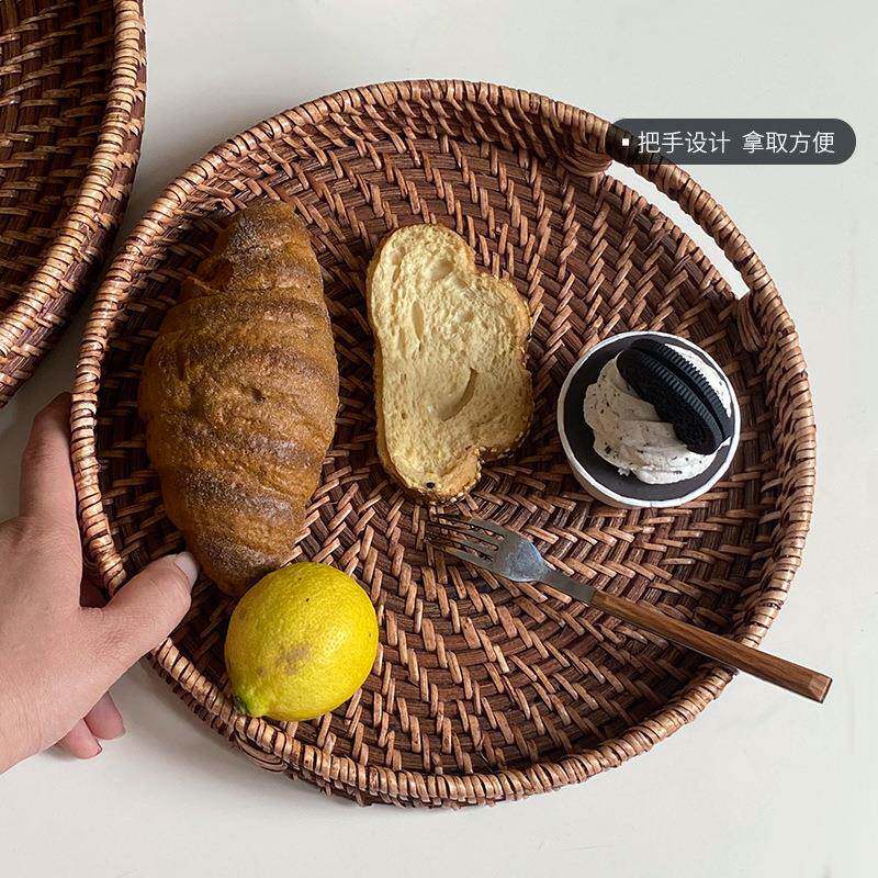 北欧跨境越南秋藤手工编织收纳水果篮糖果零食咖啡面包点心盘托盘