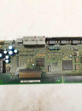 议价LENZE 伺服驱动 EVS9324-ES 主板 9321MP.2I.21 实拍 33.9321