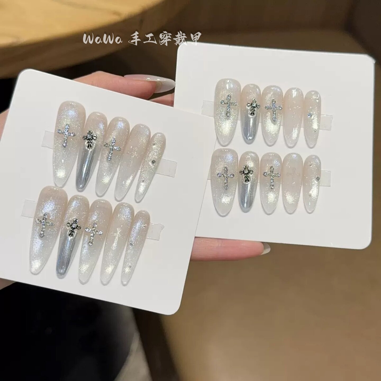 超闪甜酷克罗心猫眼纯手工穿戴甲