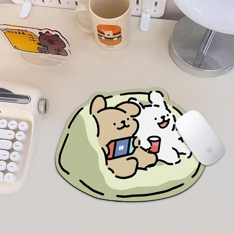 卡通可爱小狗电脑鼠标垫办公学习专用滑鼠垫笔记本便携护腕书桌垫