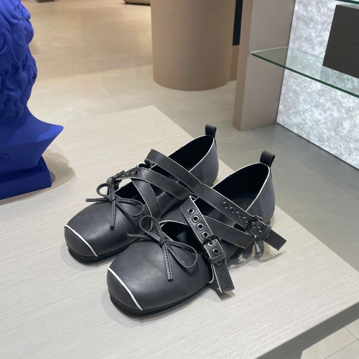 2026早春新款韩式方头玛丽珍鞋女黑色蝴蝶结交叉扣带平底芭蕾舞鞋,女鞋,玛丽珍鞋,淘宝优惠券,粉丝福利购,淘宝优惠卷