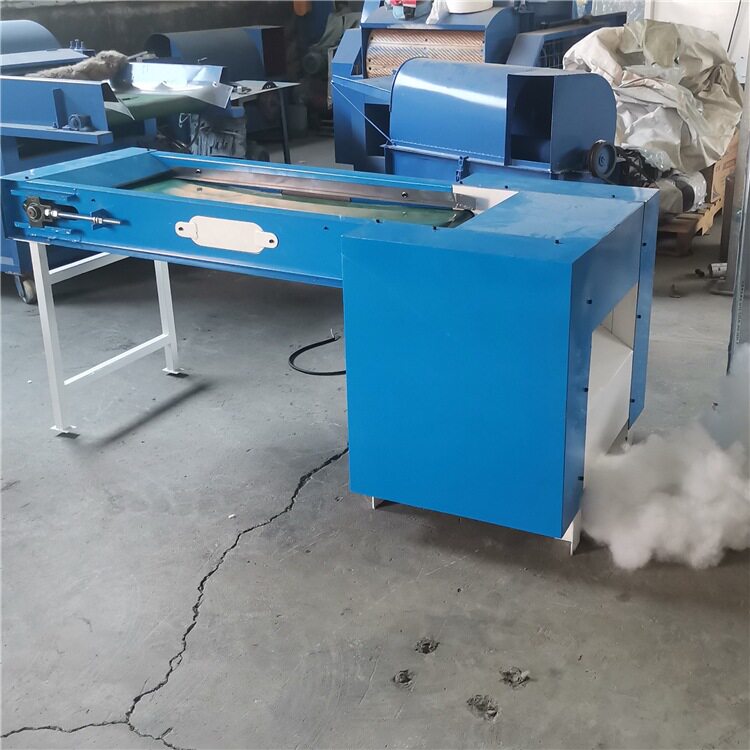 150小产量开松机单口汽车靠垫U型枕充棉机宠物垫开棉双工位充装机