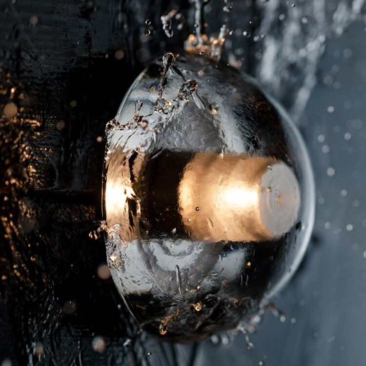 现代简约创意水晶户外防水壁灯