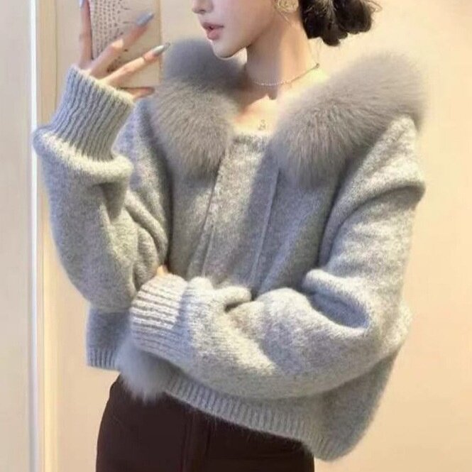秋冬新款轻奢韩系显瘦连帽针织衫