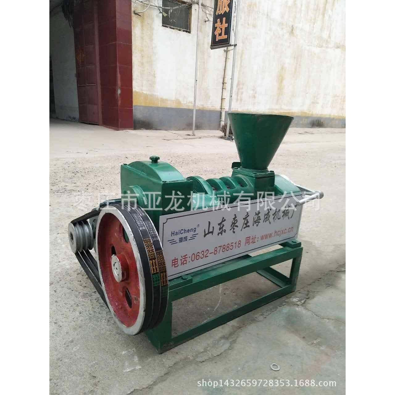 小型家用豆油机工作原理芝麻花生榨油机图片螺旋式棉籽榨油机