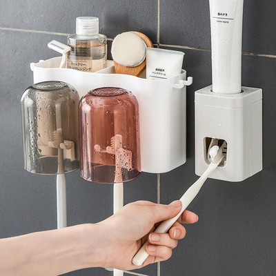 牙刷架子置物架浴室壁挂式卫生间贴墙牙杯挂架免打孔漱口杯牙刷架