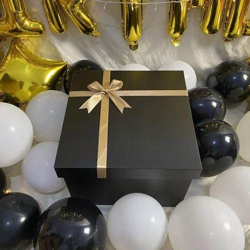 新款直销超大礼物包装盒天地盖折叠纸盒礼品盒送男女朋友生日礼物