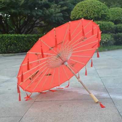 新款直销手绘绸布伞古风汉服摄影道具流苏油纸伞手绘古典舞蹈流苏