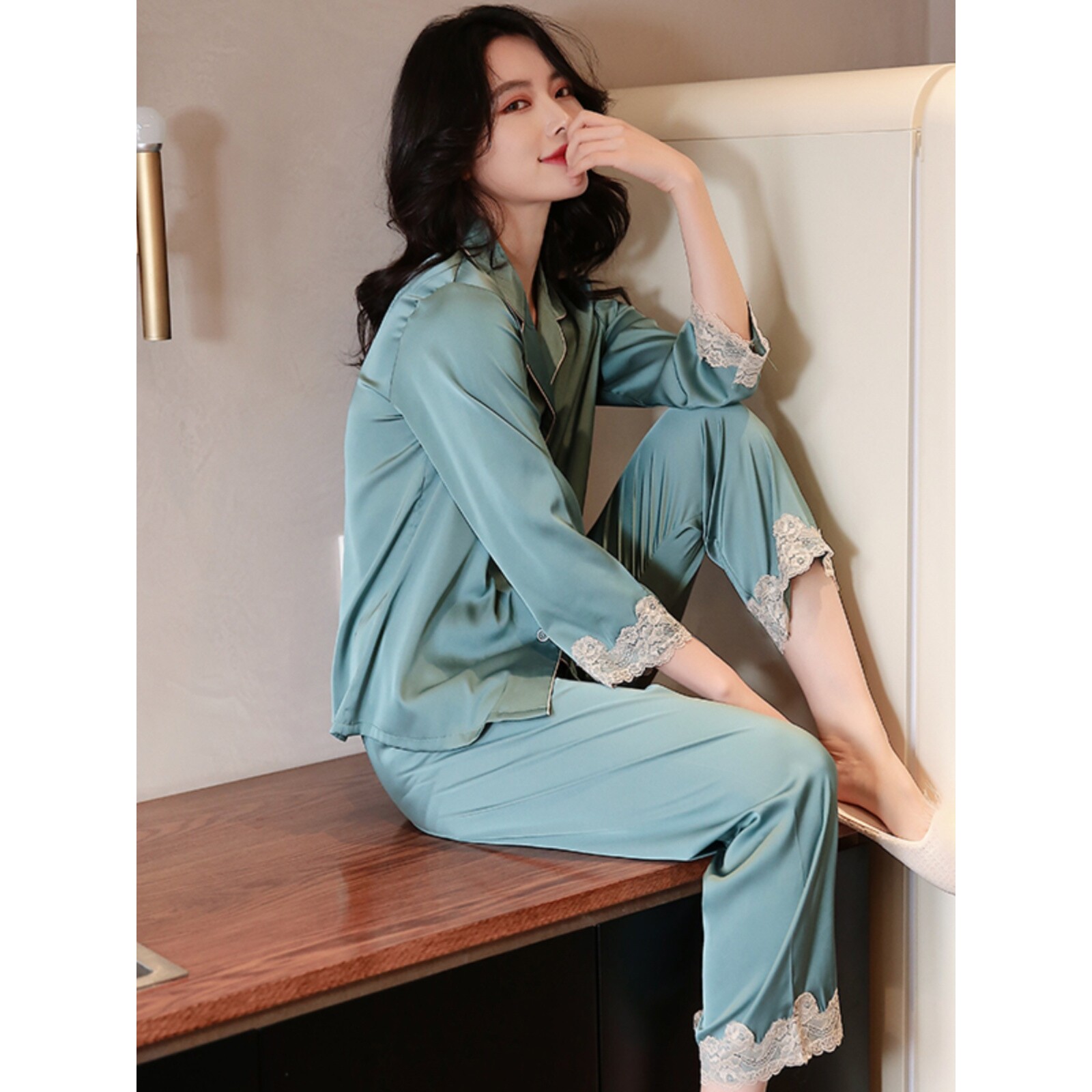 桑蚕丝睡衣女生夏季冰丝薄款高级感2024年新款春秋家居服两件套装