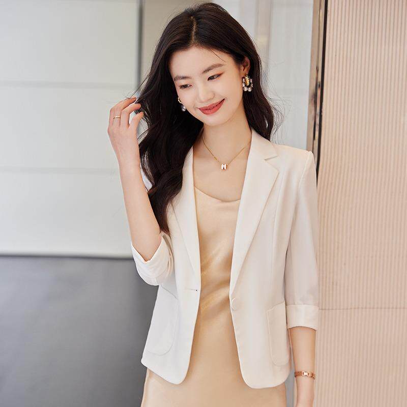 白色小西装女夏季新款2024七分袖小个子薄款上衣高端修身短款西服