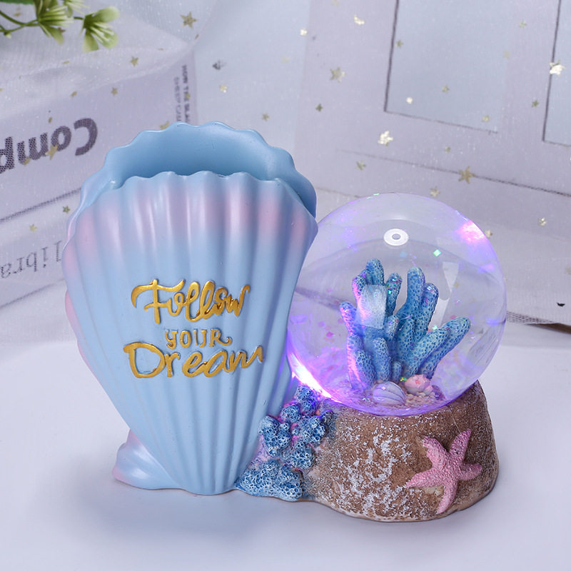 创意闪灯带雪花卡通美人鱼水晶球笔筒摆件送女生公主儿童生日礼品