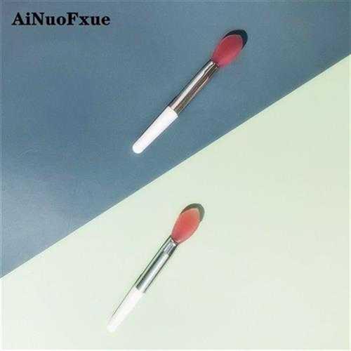 唇刷唇膜刷矽胶唇刷涂唇膜的小刷子 唇膏涂抹棒女可携式迷你带盖