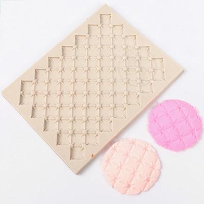 。Silicone mold sugar turning clover cake mold cup cake suga