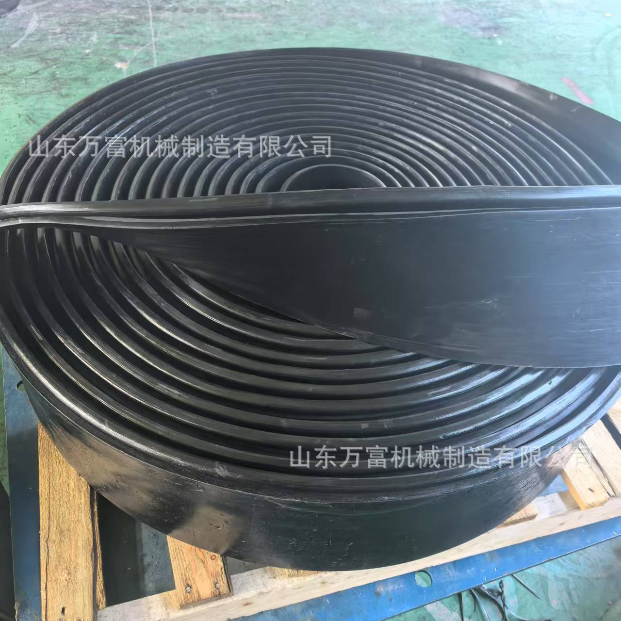导料槽双密封Y型防溢裙板 150*15mm聚氨酯+橡胶直板阻燃防溢裙边