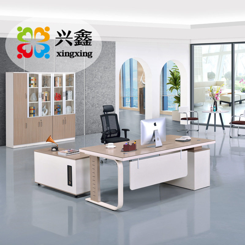 简约现代单人板式老板办公桌椅